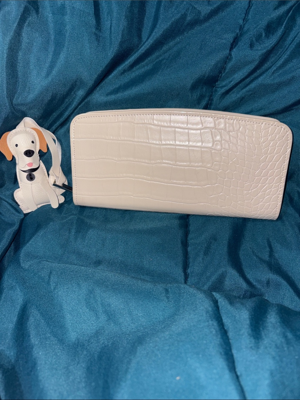A New Day - Croc-Embossed Cream Women’s Clutch Wallet w: Unbranded Pup Dog Charm